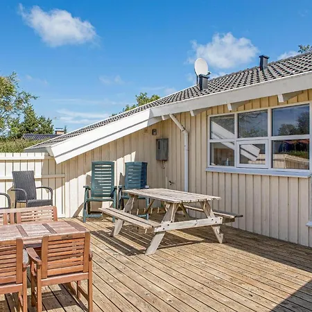 Lovely In Hjorring With Sauna בית נופש הייורינג